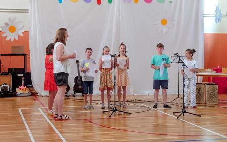 Zaključna prireditev OŠ Roje_arhiv OŠ Roje (14)